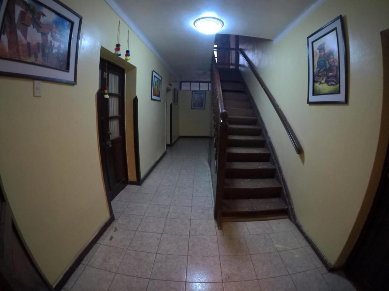 Auquis Ccapac Guest House كوسكو المظهر الخارجي الصورة